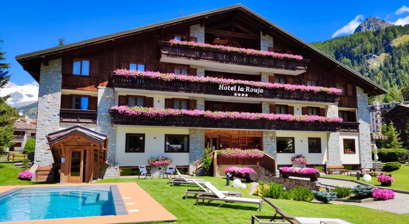 Hotel La Rouja Champoluc Buitenkant foto